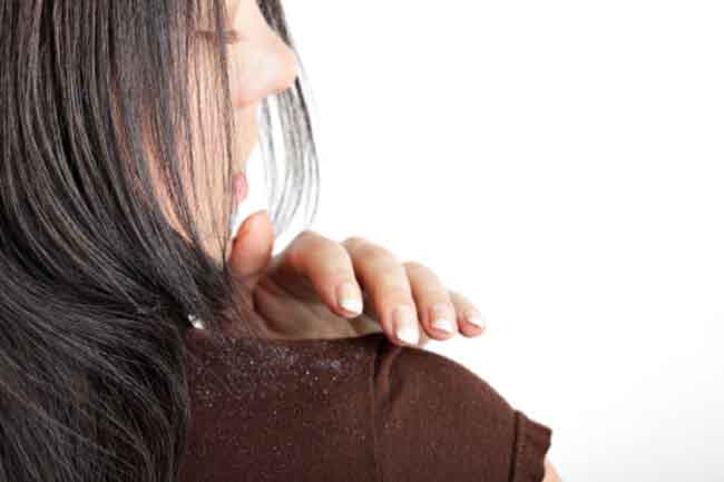 कॉन्टेक्ट लेंस का इस्तेमाल ऐसे में न करें